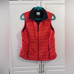 Eddie Bauer First Ascent reversible vest